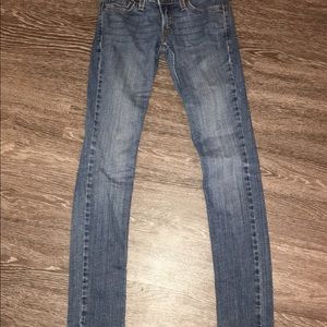 Levi skinny jeans
